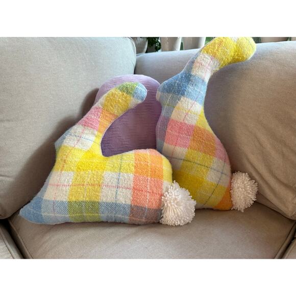 3 Handmade spring bunny pillows - Picture 6 of 6